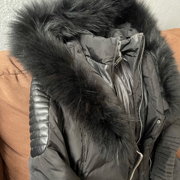 Nicole Benisti coat! this is a one of a kind all black with real fur . - Picture 3 of 8